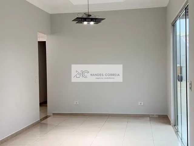 Casa 3 quartos e 3 banheiros, à venda, no bairro Jardim Santa Adelaide em Cambé