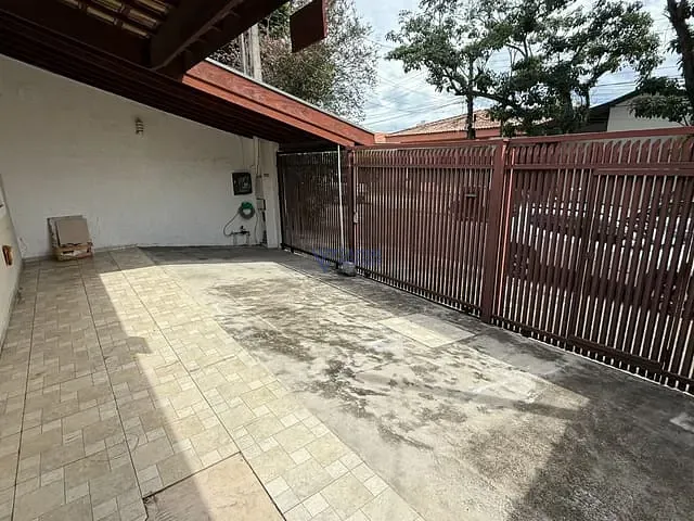 Casa com 198m² 3 quartos e 3 banheiros, à venda, no bairro Jardim das Indústrias em São José dos Campos