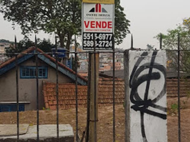 Casa com 2800m² 4 quartos e 3 banheiros, à venda, no bairro Vila das Belezas em São Paulo