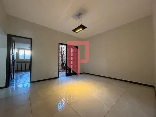 Casa 3 quartos e 3 banheiros, para alugar, no bairro Jaraguá em Belo Horizonte
