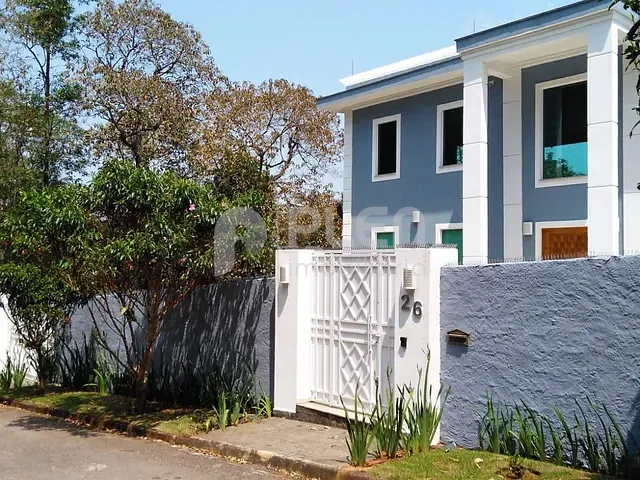 Casa com 1860m² 3 quartos e 5 banheiros, à venda, no bairro Caraguatá em Mairiporã