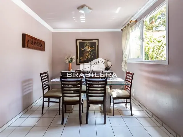 Casa com 140m² 4 quartos e 3 banheiros, à venda, no bairro Jardim América em Goiânia