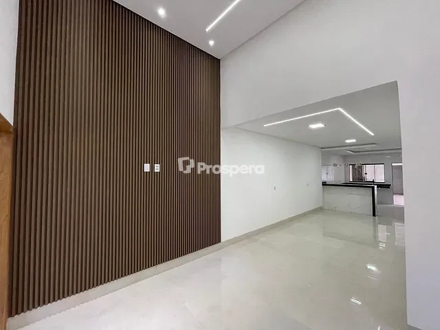 Casa com 225m² 3 quartos e 3 banheiros, à venda, no bairro Vila Alzira em Aparecida de Goiânia