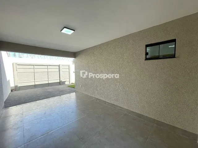 Casa com 225m² 3 quartos e 3 banheiros, à venda, no bairro Vila Alzira em Aparecida de Goiânia