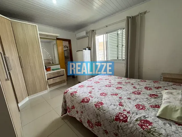 Casa com 300m² 6 quartos e 2 banheiros, à venda, no bairro Portal do Sol em Marau
