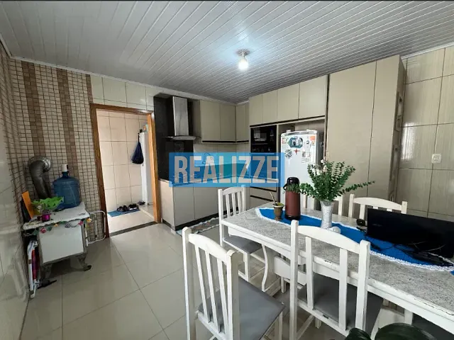Casa com 300m² 6 quartos e 2 banheiros, à venda, no bairro Portal do Sol em Marau