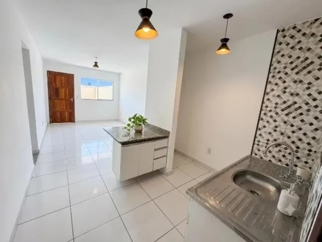 Casa com 80m² 2 quartos e 1 banheiro, à venda, no bairro Parque Primavera em Itaguaí