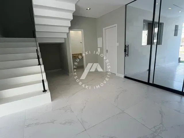 Casa 4 quartos e 5 banheiros, à venda, no bairro Águas Brancas em Ananindeua