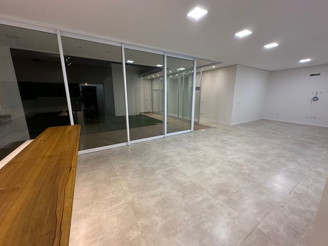 Casa com 462m² 3 quartos e 5 banheiros, à venda, no bairro Jardim Recanto do Bosque em São João da Boa Vista