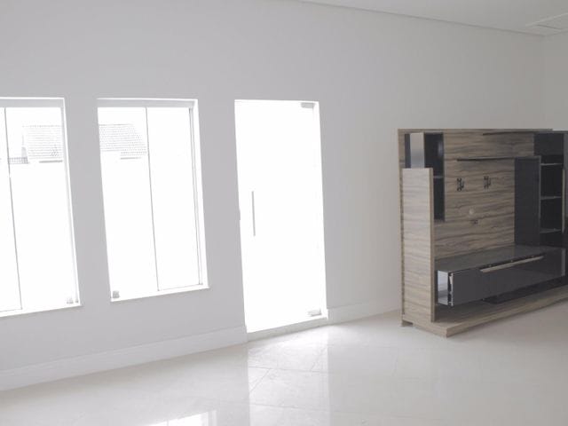 Casa com 539m² 5 quartos e 6 banheiros, à venda, no bairro Residencial Euroville em Bragança Paulista