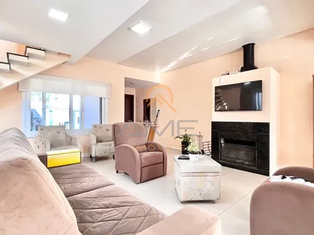 Casa com 222m² 3 quartos e 3 banheiros, à venda, no bairro Laranjal em Pelotas