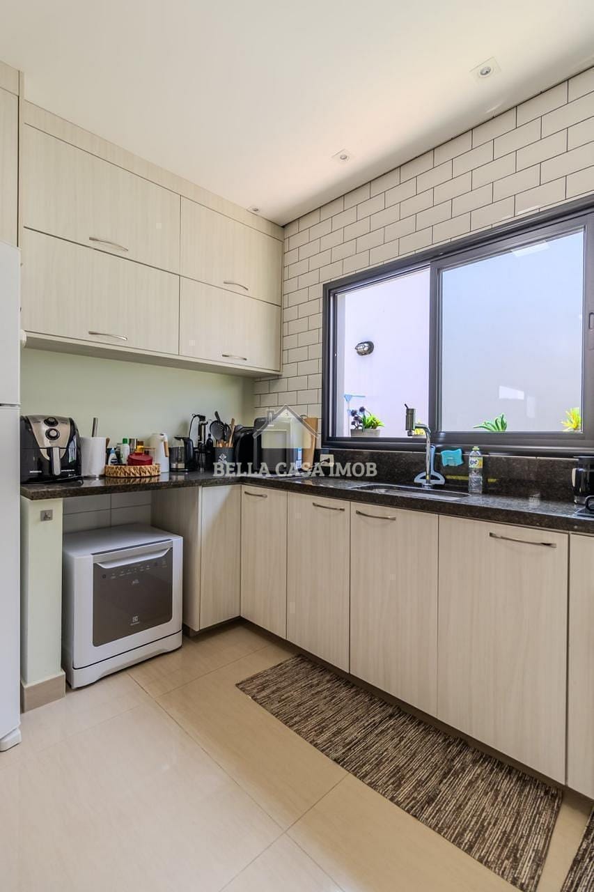 Casa à venda com 3 quartos, 258m² - Foto 41