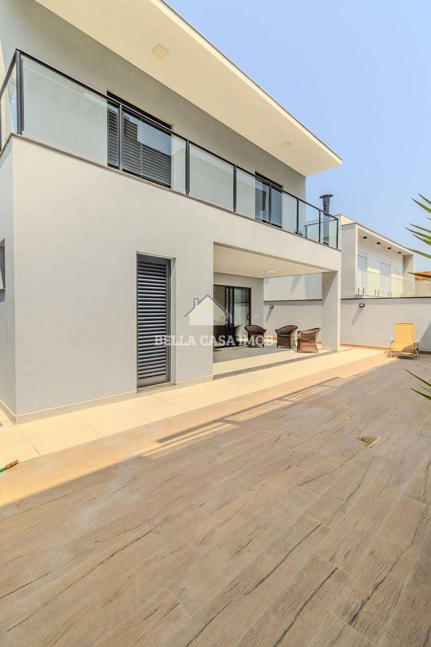 Casa à venda com 3 quartos, 258m² - Foto 20