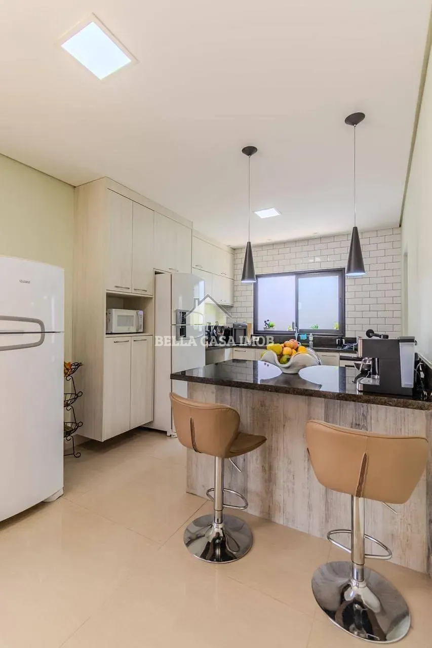 Casa, 3 quartos, 258 m² - Foto 15
