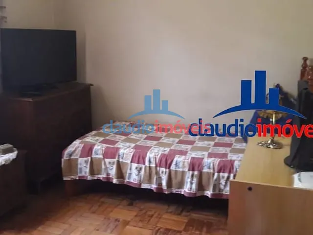 Casa com 360m² 3 quartos e 1 banheiro, à venda, no bairro Jardim Amália em Volta Redonda