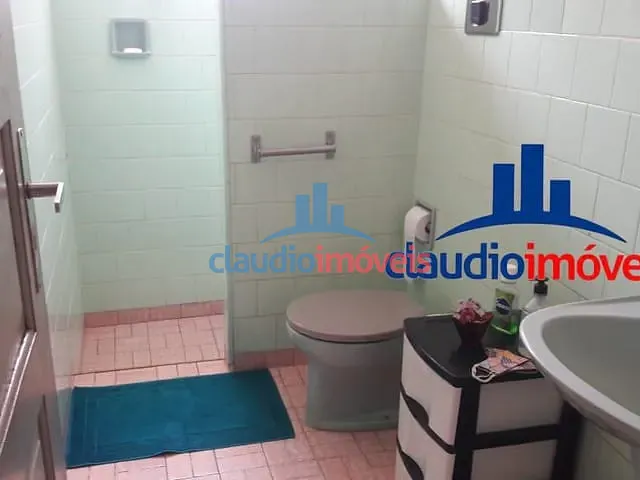 Casa com 360m² 3 quartos e 1 banheiro, à venda, no bairro Jardim Amália em Volta Redonda