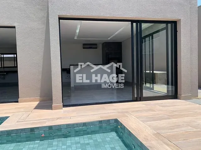 Casa com 418m² 4 quartos e 6 banheiros, à venda, no bairro Ribeirão do Lipa em Cuiabá