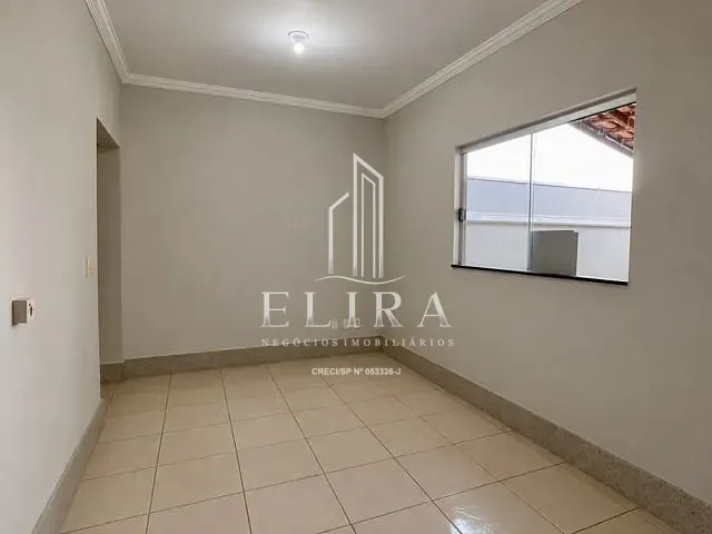 Casa com 150m² 2 quartos e 2 banheiros, à venda, no bairro Jardim Bertoni em Americana