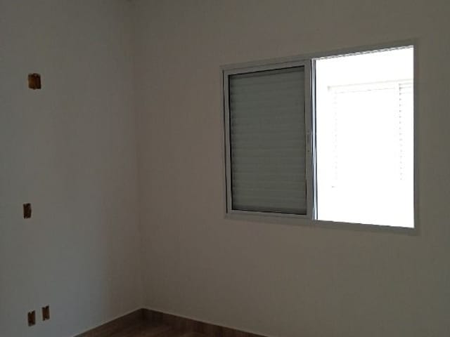 Casa com 125m² 2 quartos e 1 banheiro, para alugar, no bairro Jardim Lírio em Tatuí