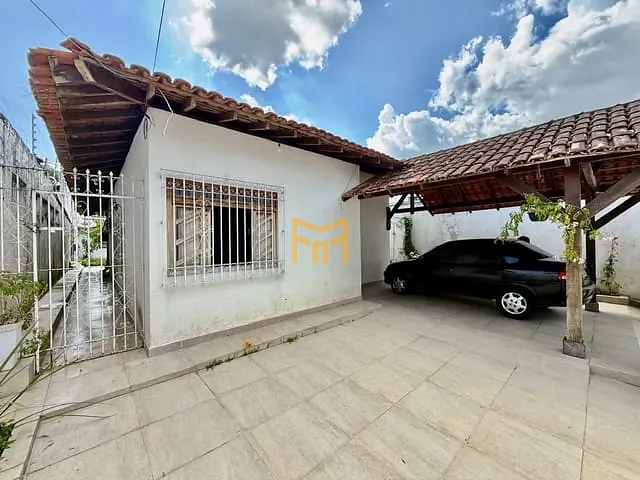Casa 3 quartos e 4 banheiros, à venda, no bairro Marambaia em Belém