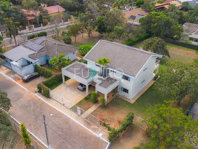 Casa 4 quartos e 6 banheiros, à venda, no bairro Setor Habitacional Jardim Botânico em Brasília
