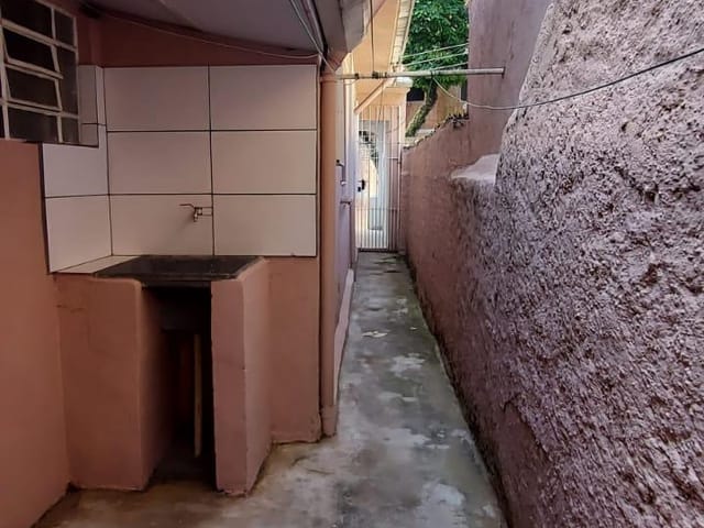 Casa 2 quartos e 1 banheiro, para alugar, no bairro Vila Constança em São Paulo
