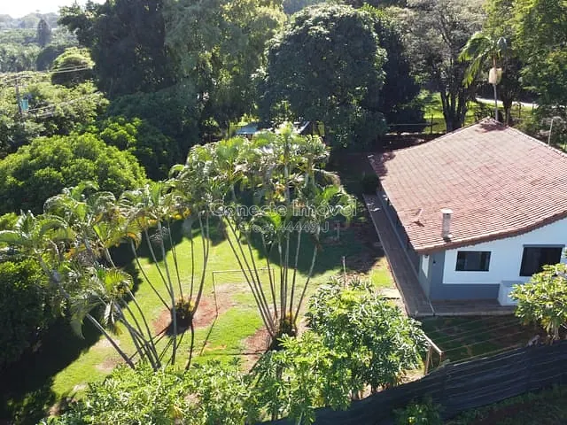 Chácara com 2802m² 3 quartos e 1 banheiro, à venda, no bairro Santo Antônio em Holambra