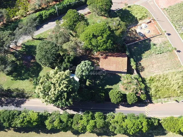 Chácara com 2802m² 3 quartos e 1 banheiro, à venda, no bairro Santo Antônio em Holambra