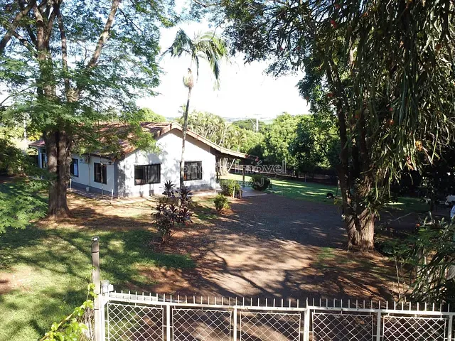 Chácara com 2802m² 3 quartos e 1 banheiro, à venda, no bairro Santo Antônio em Holambra