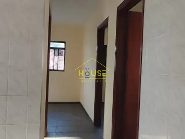 Casa com 240m², à venda, no bairro Parque Residencial do Lago em Votuporanga