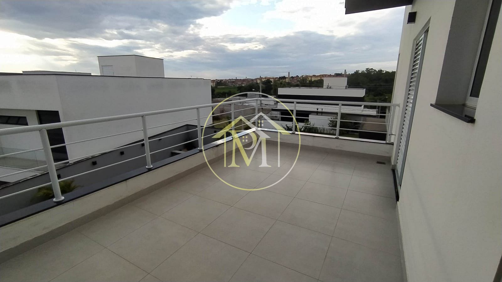 Casa à venda com 3 quartos, 200m² - Foto 12