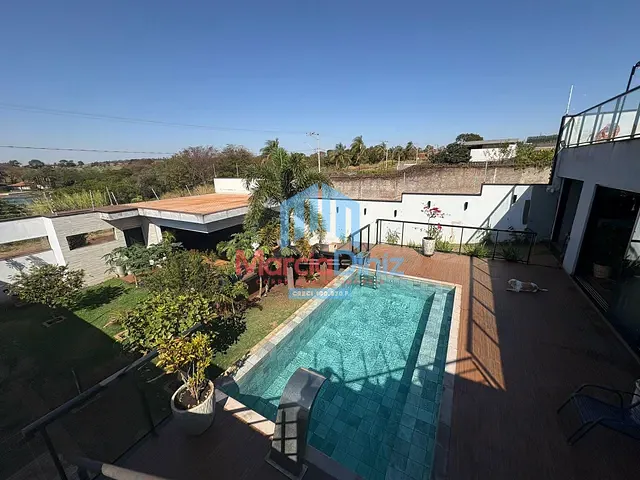 Casa com 667m² 3 quartos e 2 banheiros, à venda, no bairro Jardim Tropical I em Ituverava