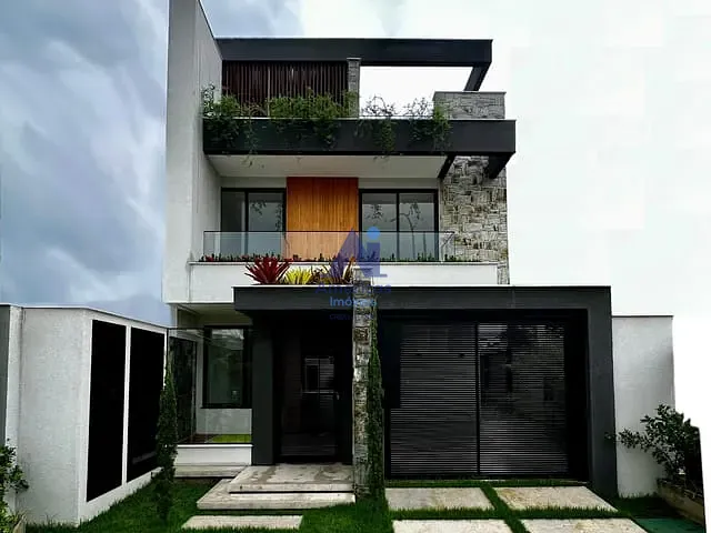 Casa com 440m² 5 quartos e 8 banheiros, à venda, no bairro Recreio dos Bandeirantes em Rio de Janeiro