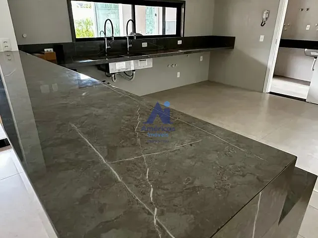 Casa com 440m² 5 quartos e 8 banheiros, à venda, no bairro Recreio dos Bandeirantes em Rio de Janeiro