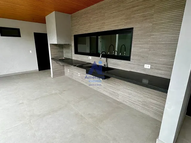 Casa com 440m² 5 quartos e 8 banheiros, à venda, no bairro Recreio dos Bandeirantes em Rio de Janeiro