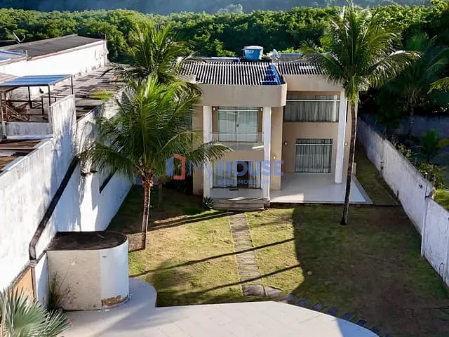 Casa com 980m² 3 quartos e 6 banheiros, à venda, no bairro Jardim Savóia em Ilhéus