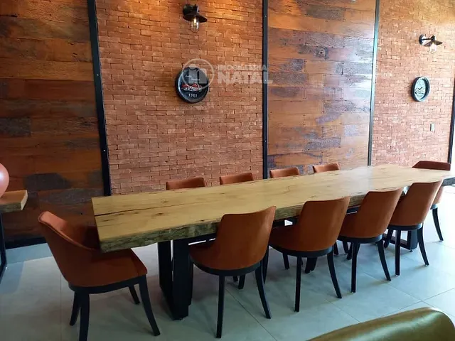 Casa com 230m² 5 quartos e 3 banheiros, à venda, no bairro Centro em Primeiro de Maio