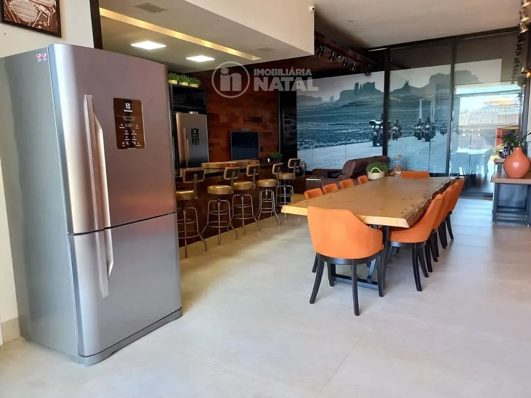 Casa, 5 quartos, 184 m² - Foto 2