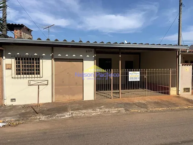 Casa com 180m² 2 quartos e 1 banheiro, à venda, no bairro Popular de Rafard em Rafard