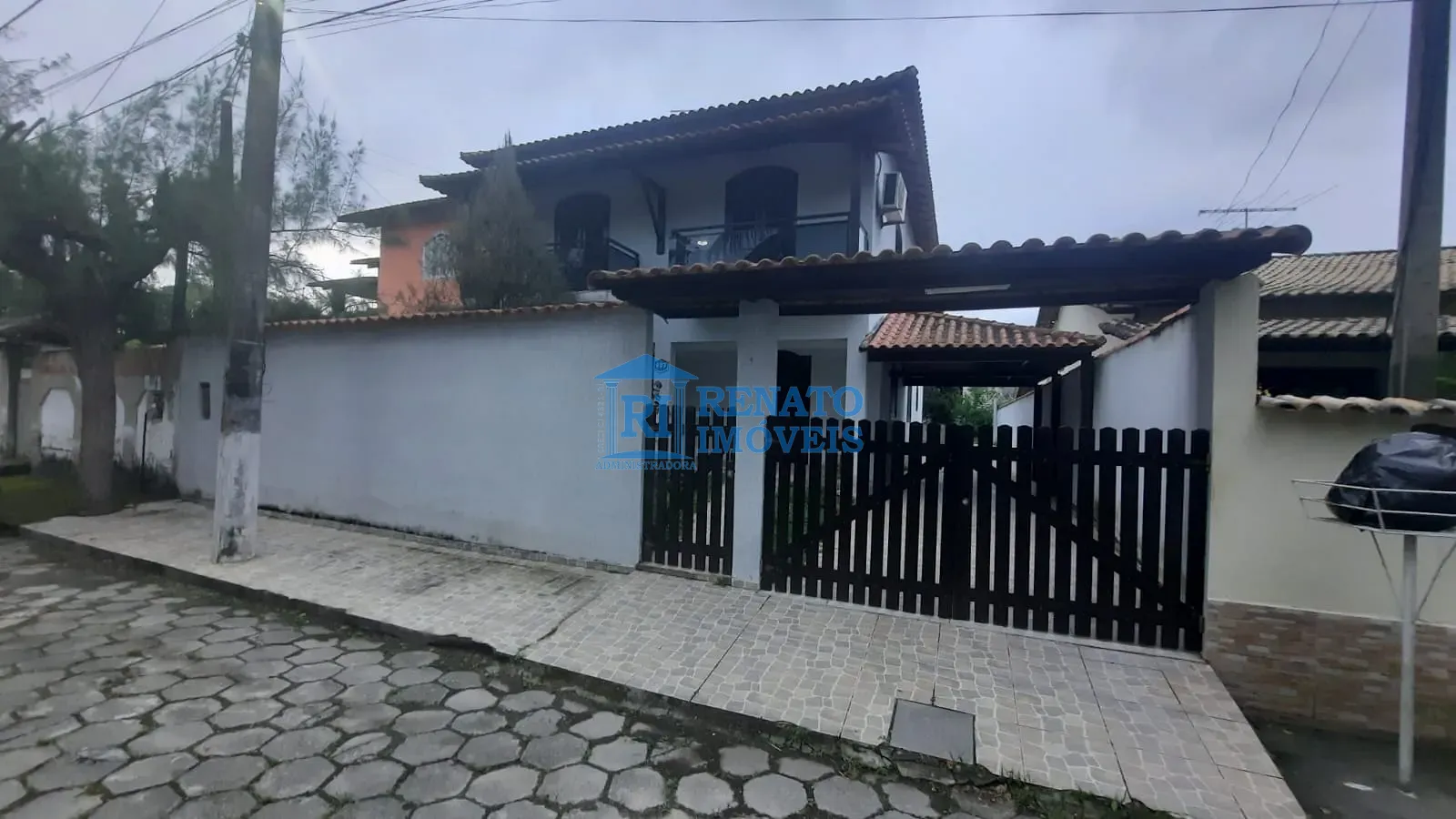 Casa, 5 quartos, 135 m² - Foto 1
