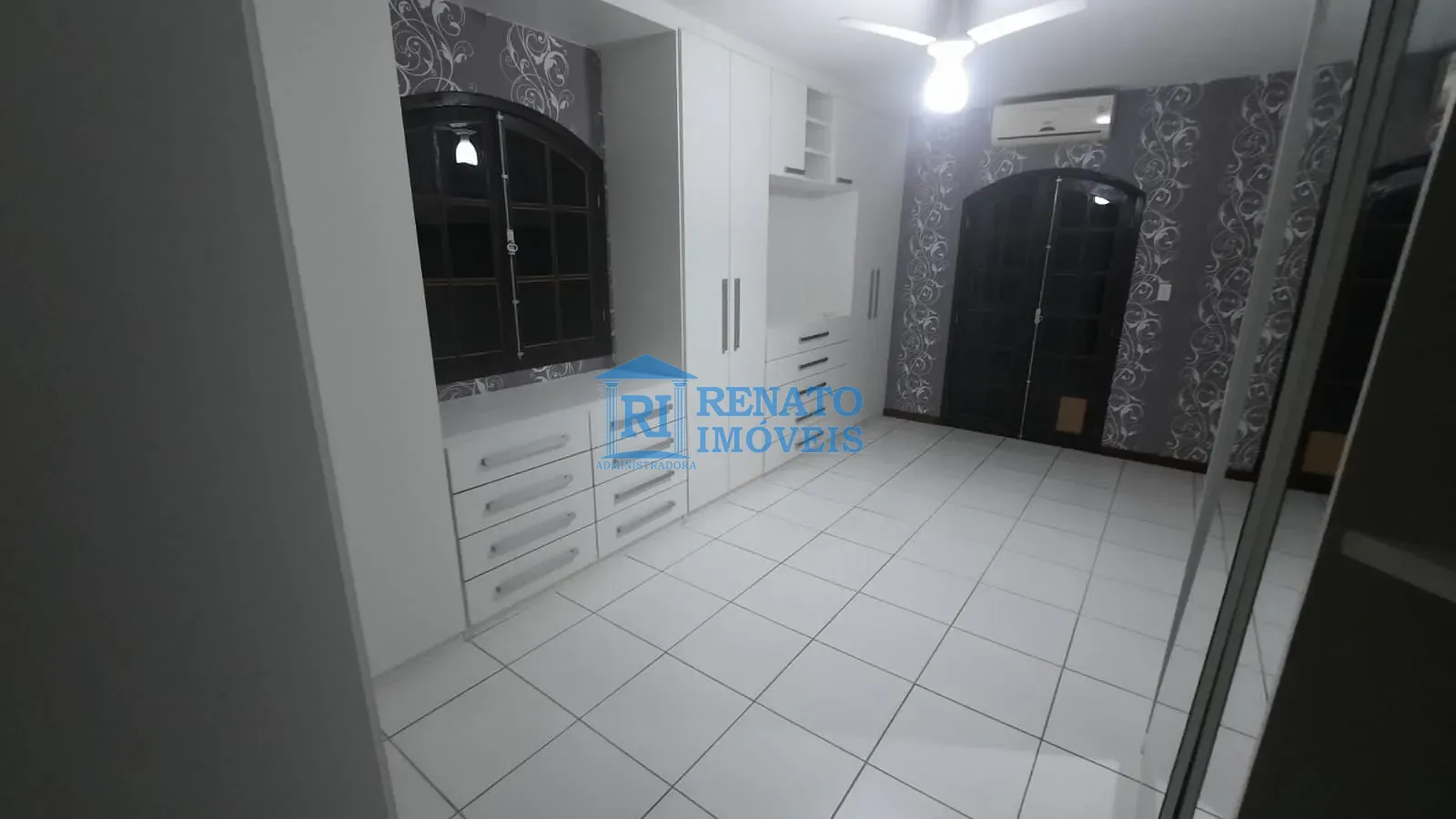 Casa, 5 quartos, 135 m² - Foto 9