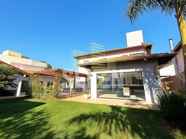 Casa com 900m² 5 quartos e 7 banheiros, à venda, no bairro Residencial Tivoli em Bauru