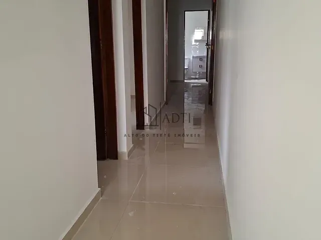 Casa 2 quartos e 2 banheiros, à venda, no bairro Jardim Esperança em Mogi das Cruzes