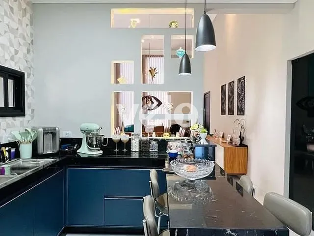 Casa com 325m² 3 quartos e 4 banheiros, à venda, no bairro Piracangaguá em Taubaté