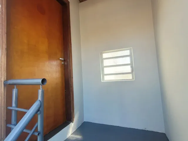 Casa 2 quartos e 1 banheiro, para alugar, no bairro Jardim Doutor Carlos Augusto de Camargo Andrade em Indaiatuba