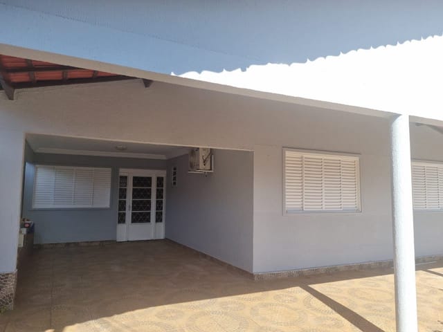Casa com 468m² 3 quartos e 4 banheiros, à venda, no bairro Jardim América em Goiânia