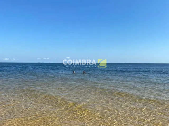 Casa com 4230m² 5 quartos e 2 banheiros, à venda, no bairro Pajuçara em Santarém