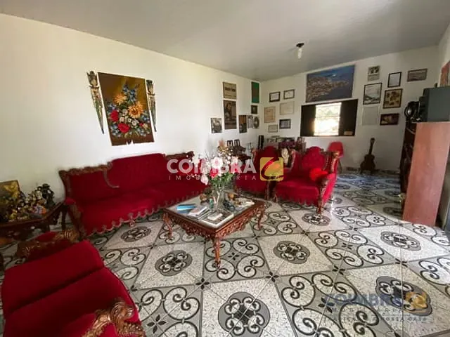 Casa com 4230m² 5 quartos e 2 banheiros, à venda, no bairro Pajuçara em Santarém