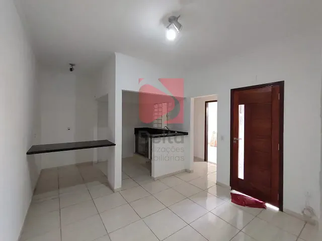Casa 2 quartos e 1 banheiro, à venda, no bairro Parque Residencial José Gomes em Porto Ferreira