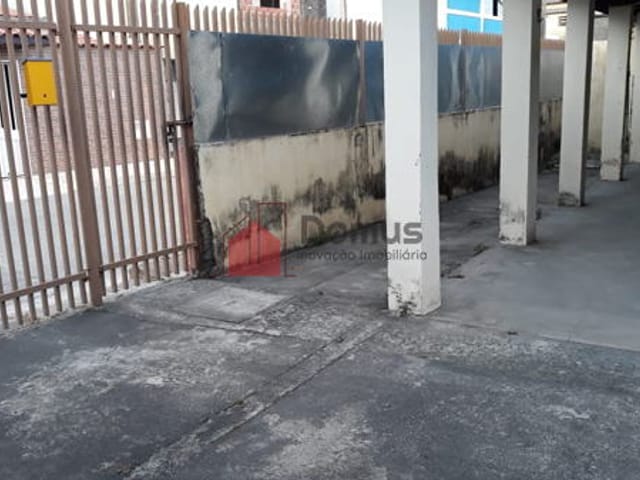 Casa com 324m², à venda, no bairro Conjunto Habitacional Terra dos Ipês II (Fase II) em Pindamonhangaba